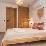 Lupa Alacati